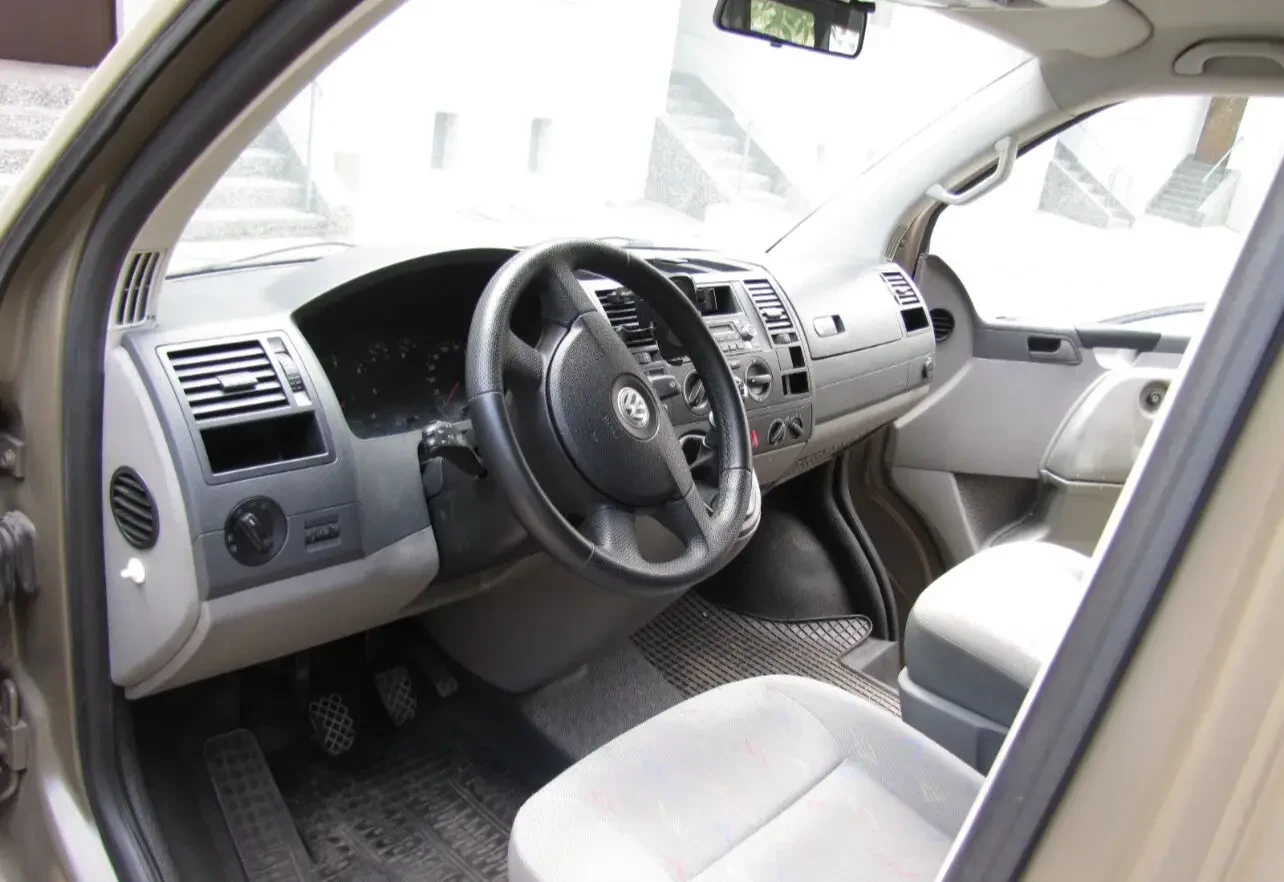 Продам Volkswagen transporter t5 для зсу 7