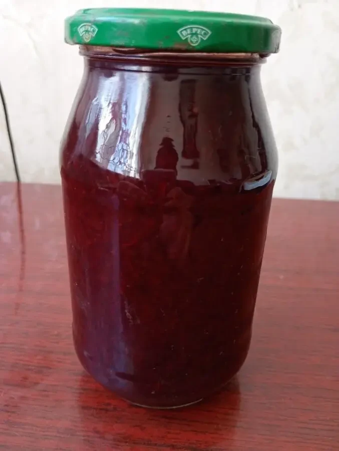 Варенье из крыжовника 500 грамм.
