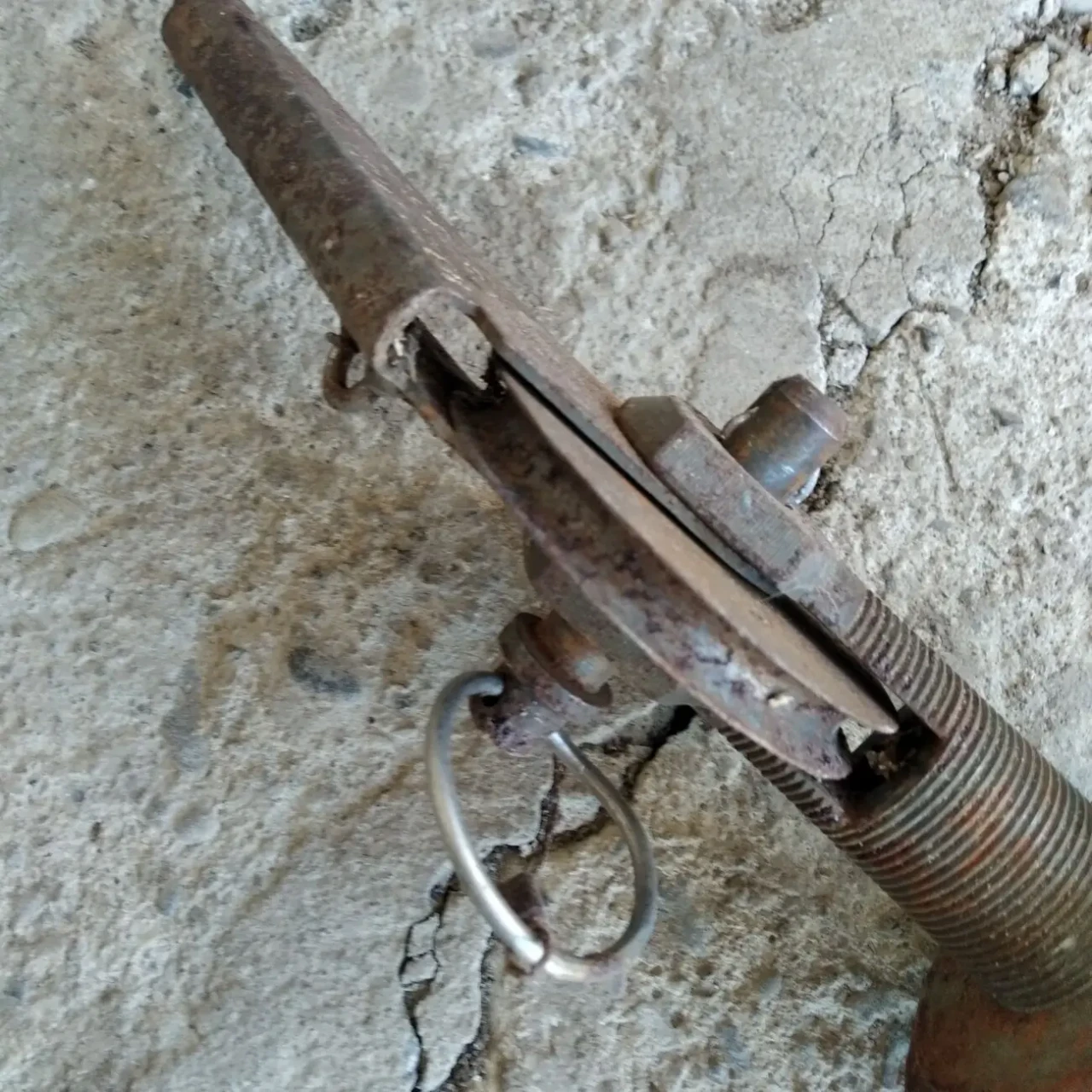 Стяжка навіски розтяжка регулювальний болт таллер розкос дозатор 6