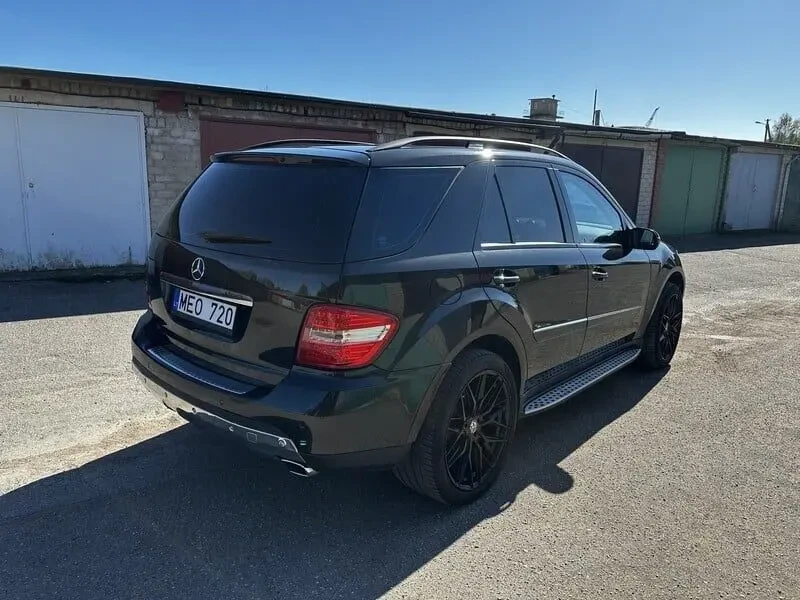 Продам Mercedes-Benz ML 4