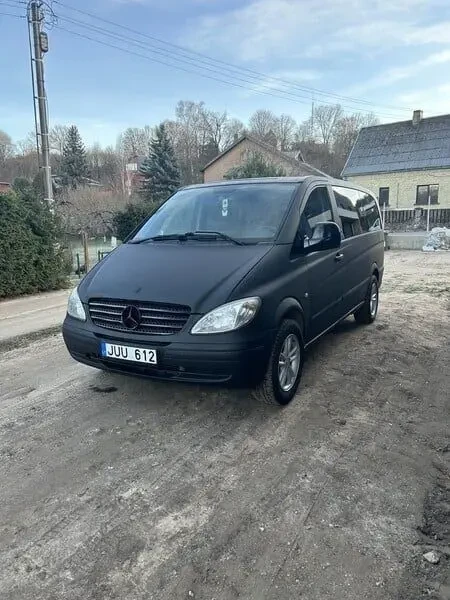 Продам Mercedes-Benz Vito 4