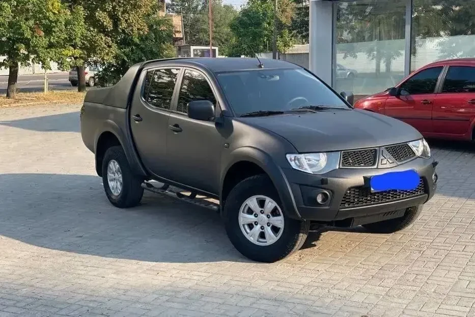 Продам Mitsubishi L200 для ЗСУ 2