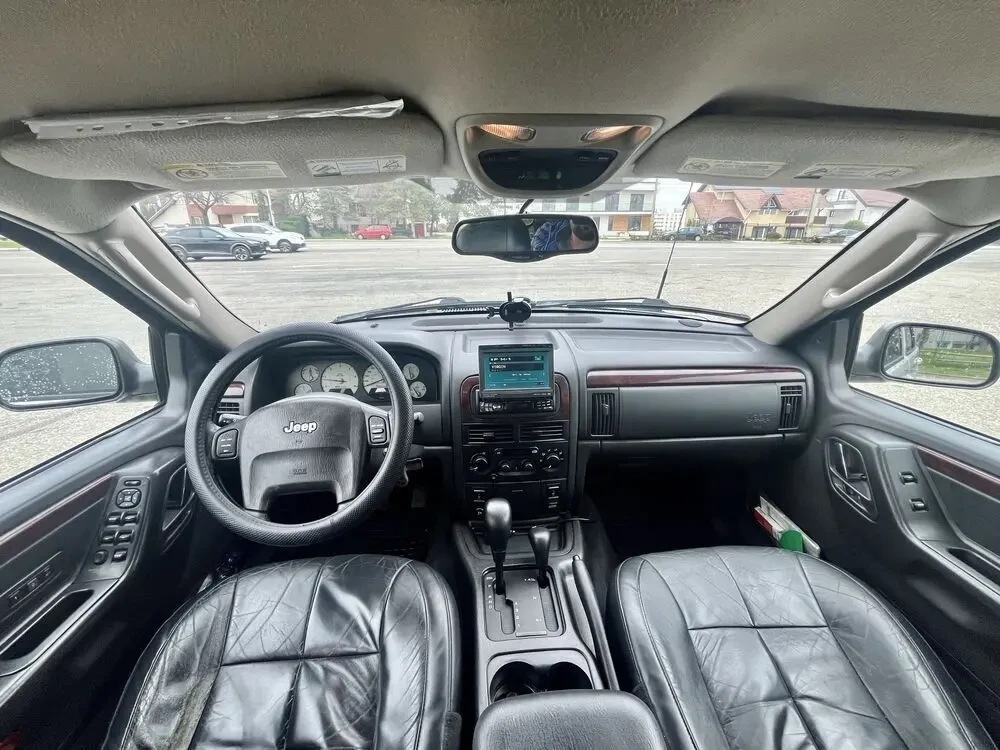 Продам jeep grand cherokee 6