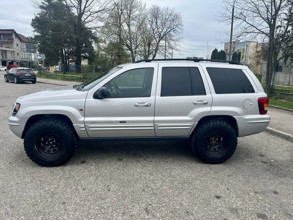 Продам jeep grand cherokee 5