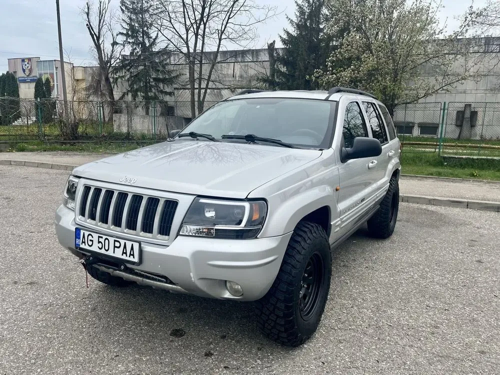 Продам jeep grand cherokee 3