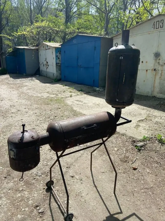 Мангалы с коптильней 2