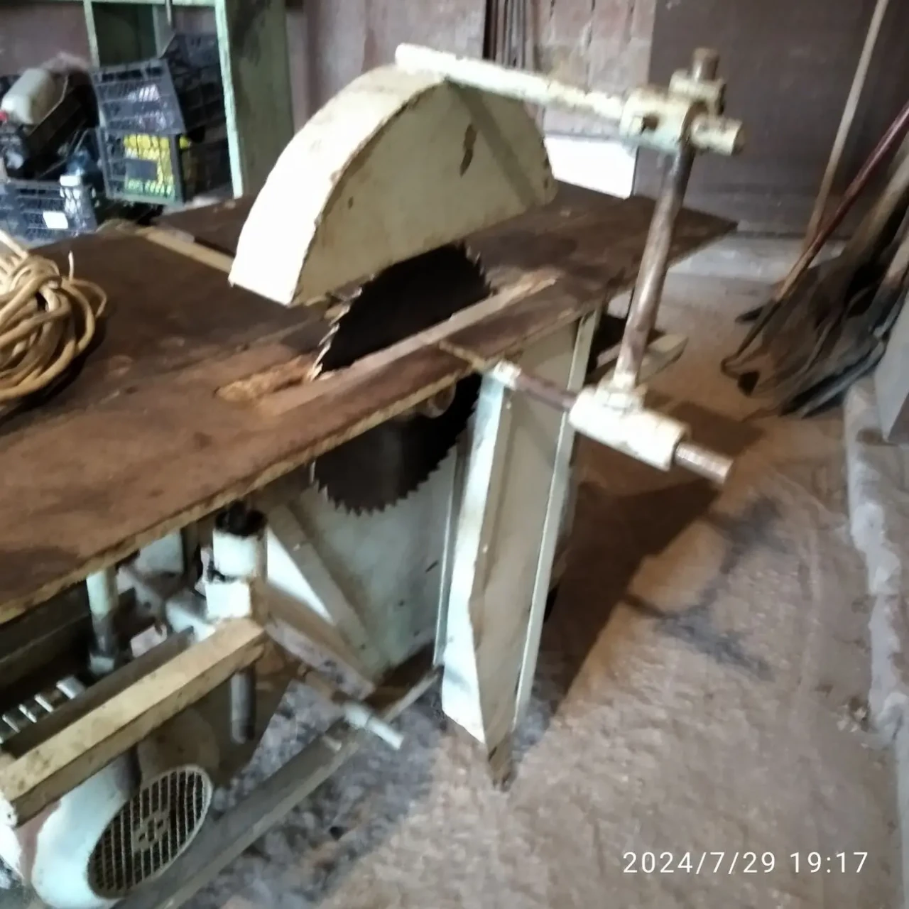 Станок строгальный с циркуляркой и патроном б/у. 6