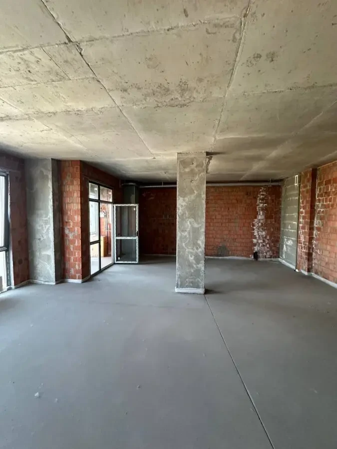 Продам 3к квартиру 70 м2 ЖК Женева Після будівельників 3