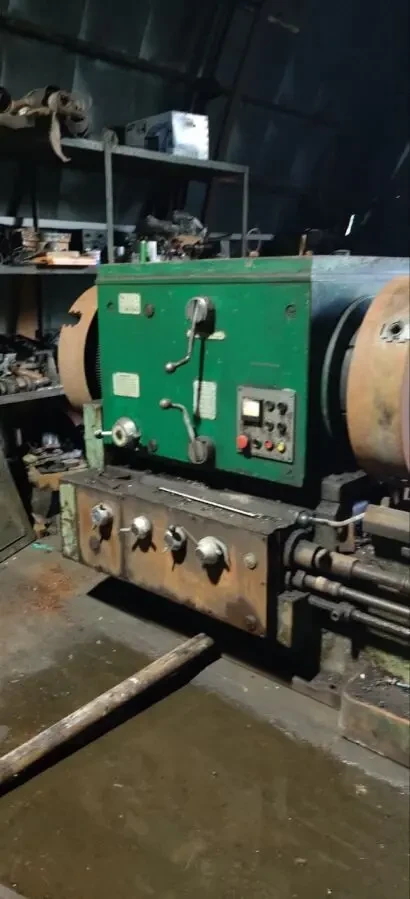 Трубонарізний верстат  1м983 9