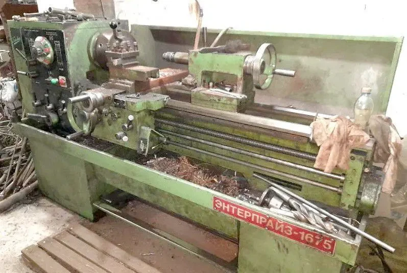 Токарний верстат ENT1675 рмц 1 метр