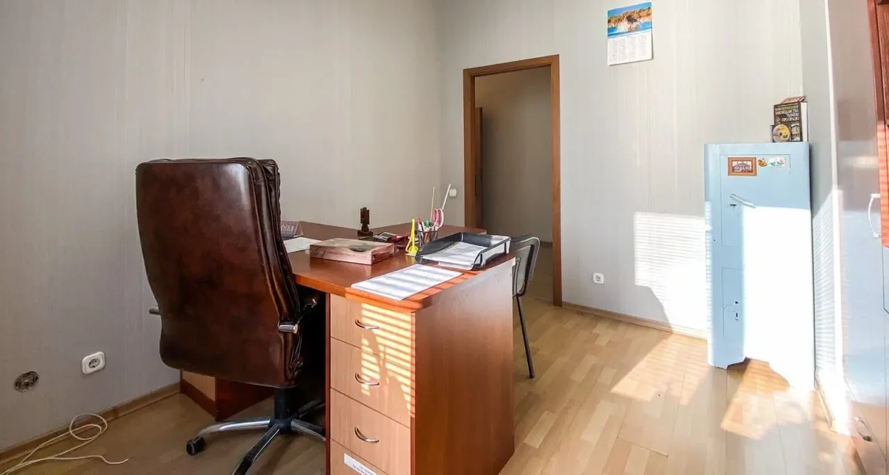 Продаж офісу в центрі міста на Глінки 1 7