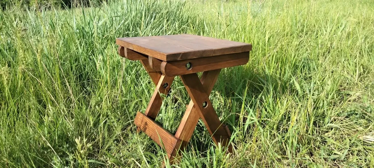 Табурет складной 2