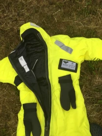 Продам гідротермокостюм Viking