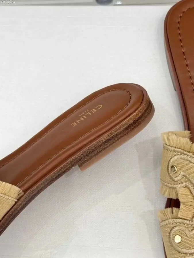 Капці Celine шльопанці 4