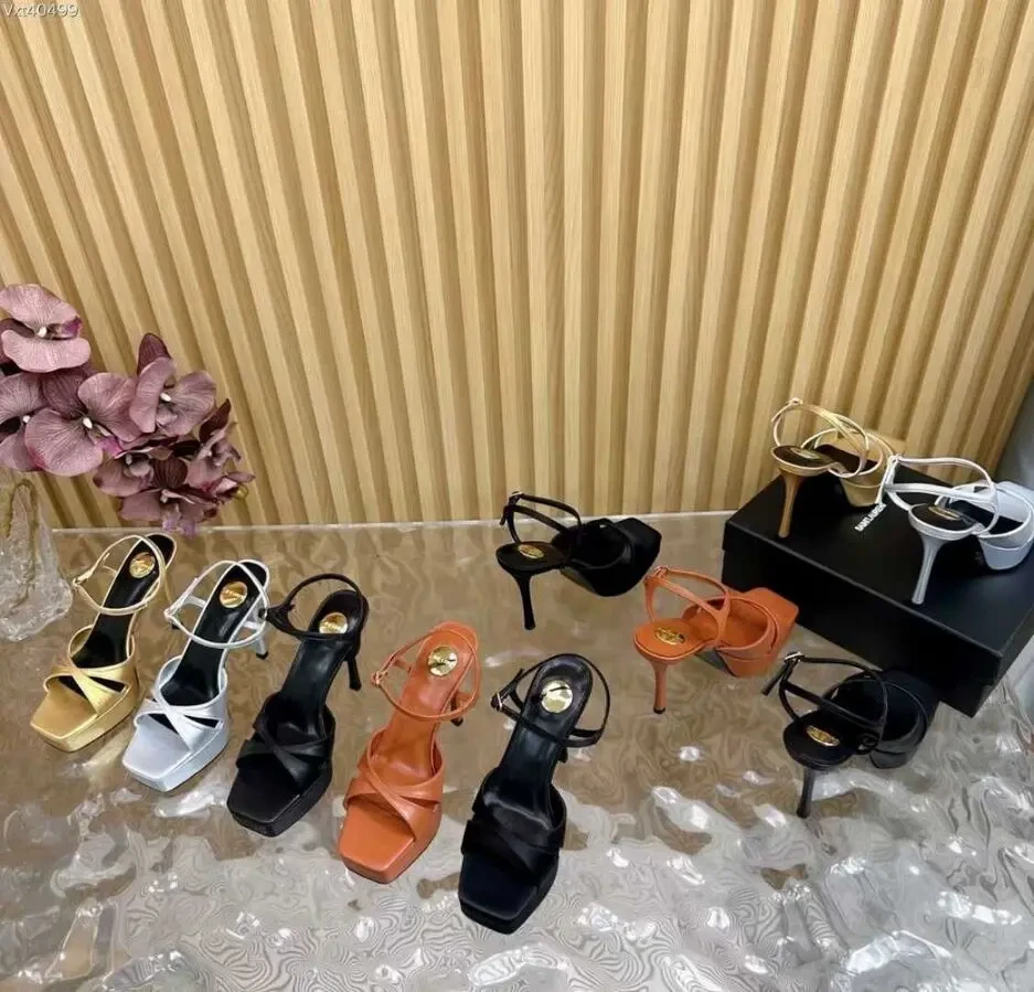 Босоніжки Yves Saint Laurent (ysl)  34-42 6