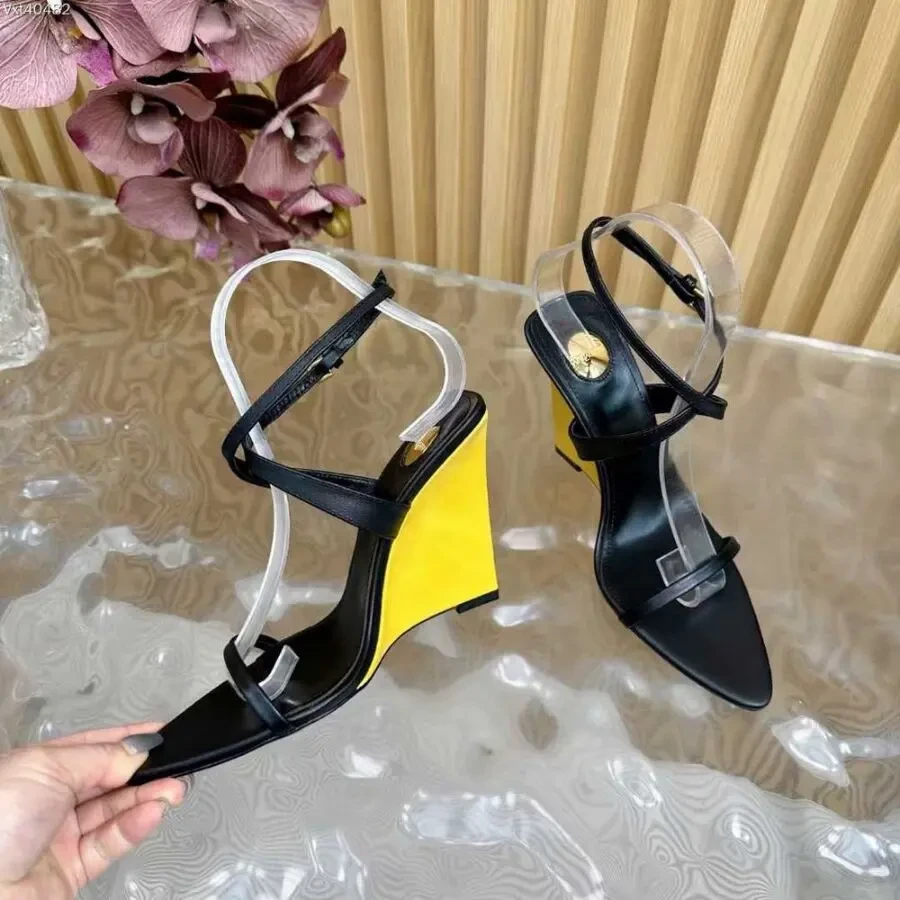 Босоніжки Yves Saint Laurent Ysl 34-42