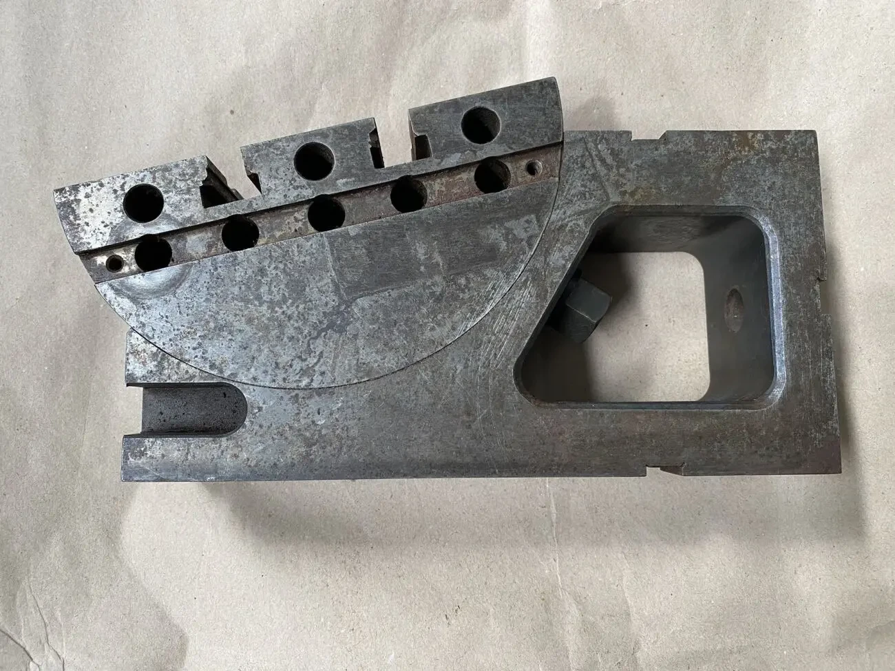 Усп 12 кронштейн поворотний 2