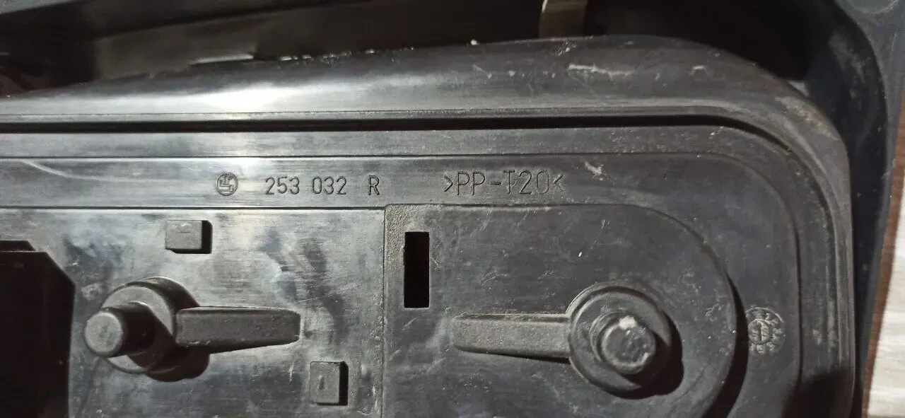 Фонарь  задний смарт 4