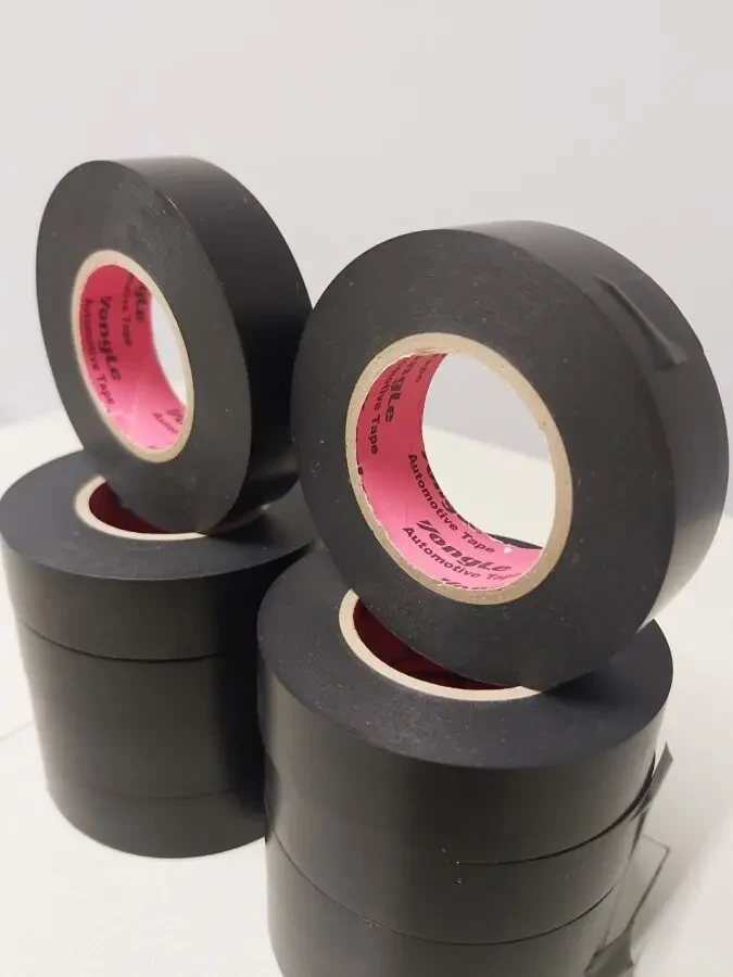 Ізолента чорна ПВХ, 25м, 30м чорна Йонгле 3