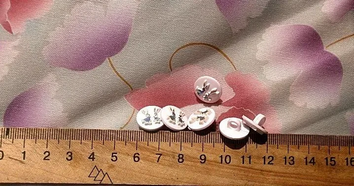 Пуговицы Зайчики нарядные детские на ножке 6 штук 5