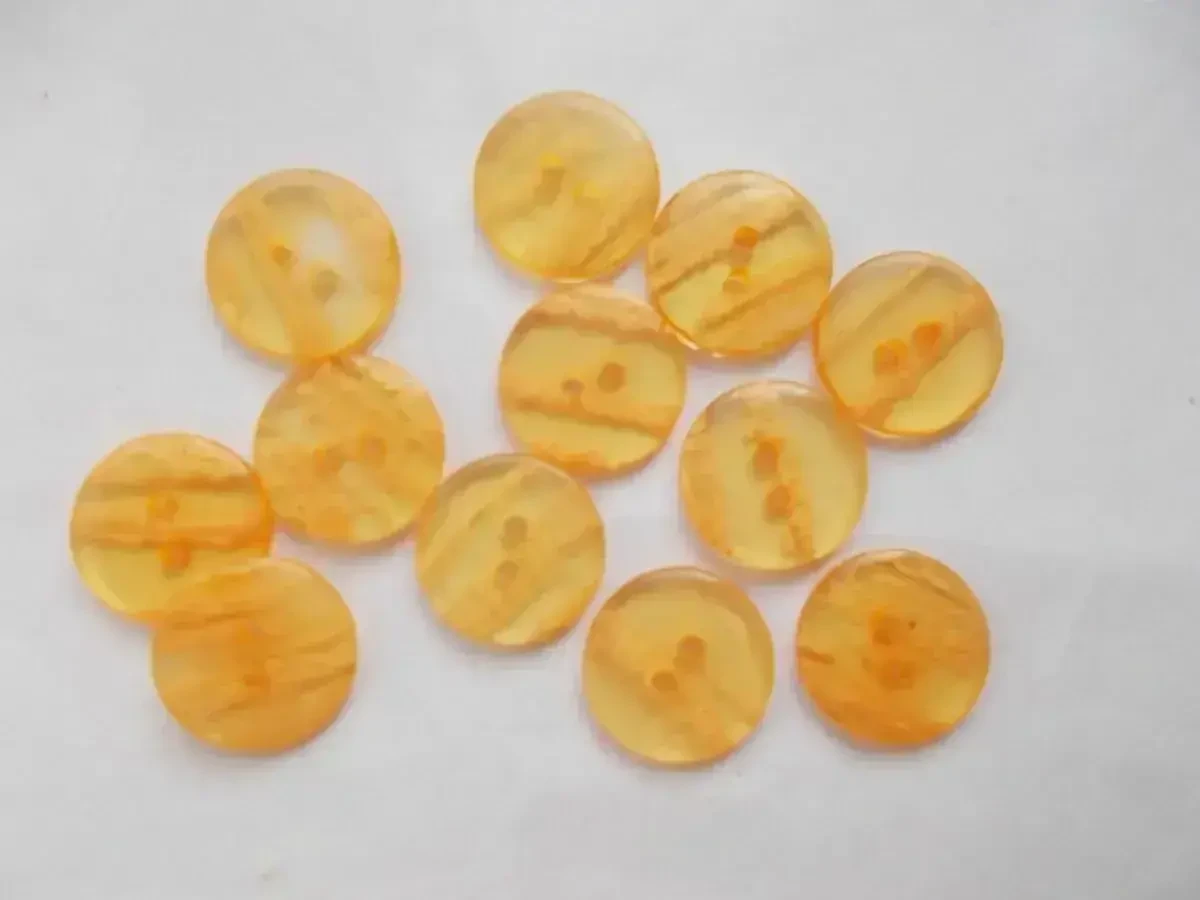 Пуговицы полупрозрачные с рисунком 12 штук диаметр18 мм 5