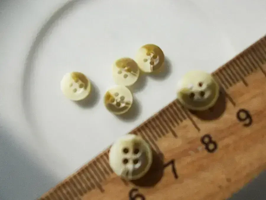 Детские пуговицы  меланж в бежевых тонах