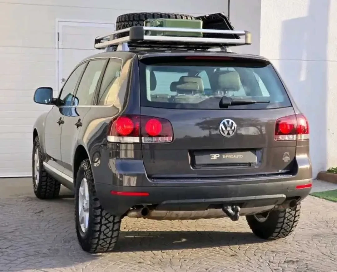 Volkswagen Touareg 8