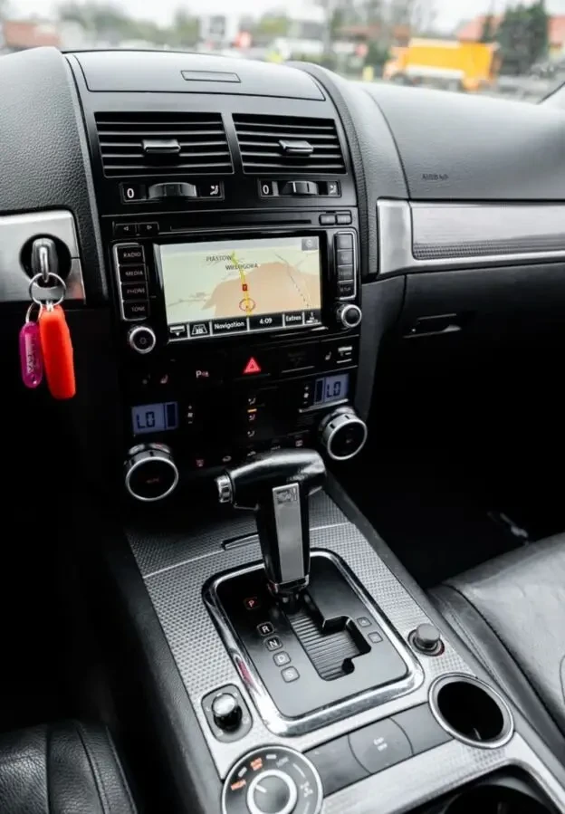 Volkswagen Touareg 5