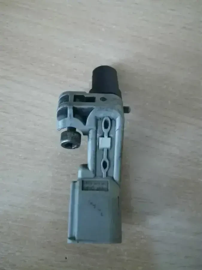 Датчик положення колінвала Volkswagen, Audi 1.9TDI 2