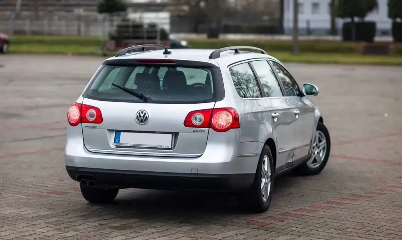 Volkswagen Passat 9