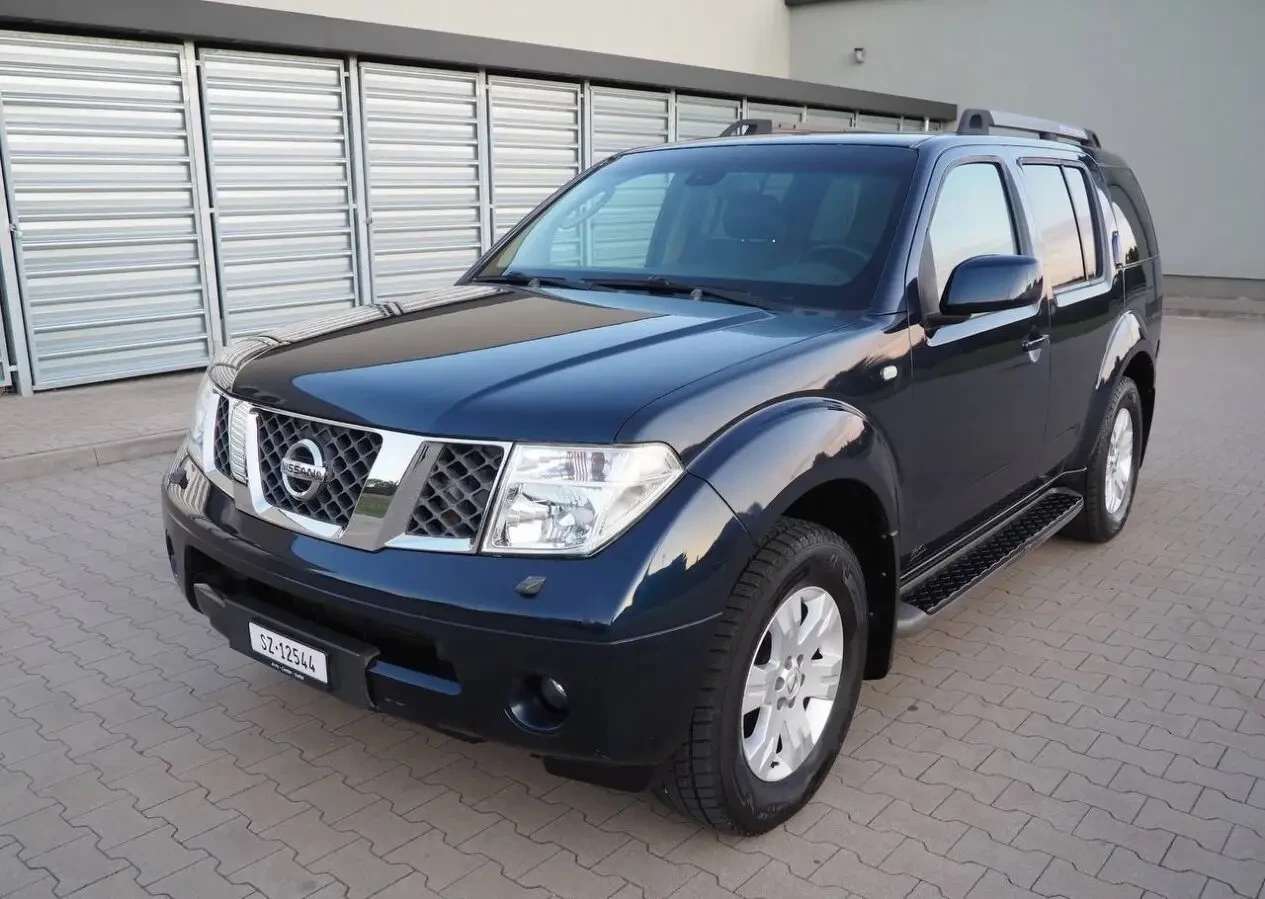Nissan Pathfinder 2