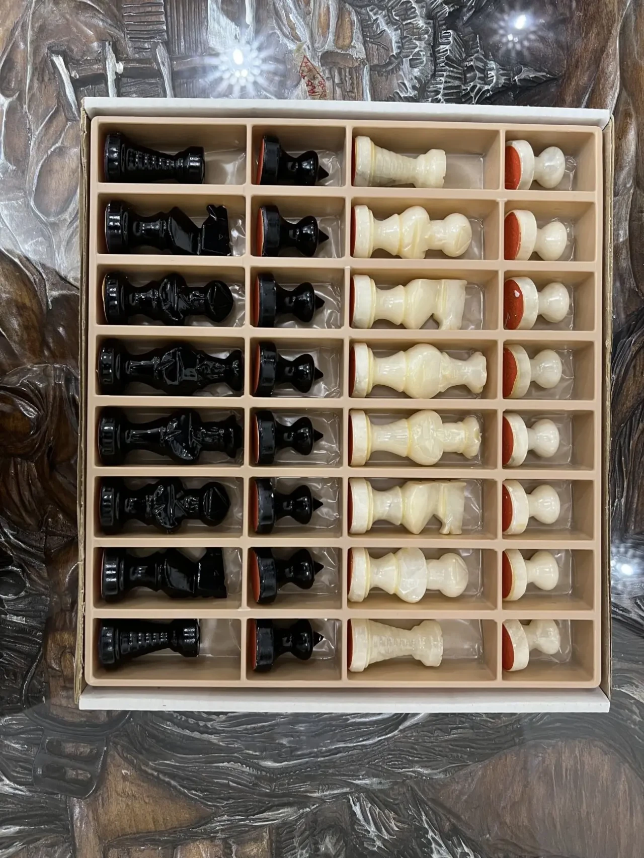 Шахи Genuine Alabaster (Італія) - ручна робота, натуральний камінь 4