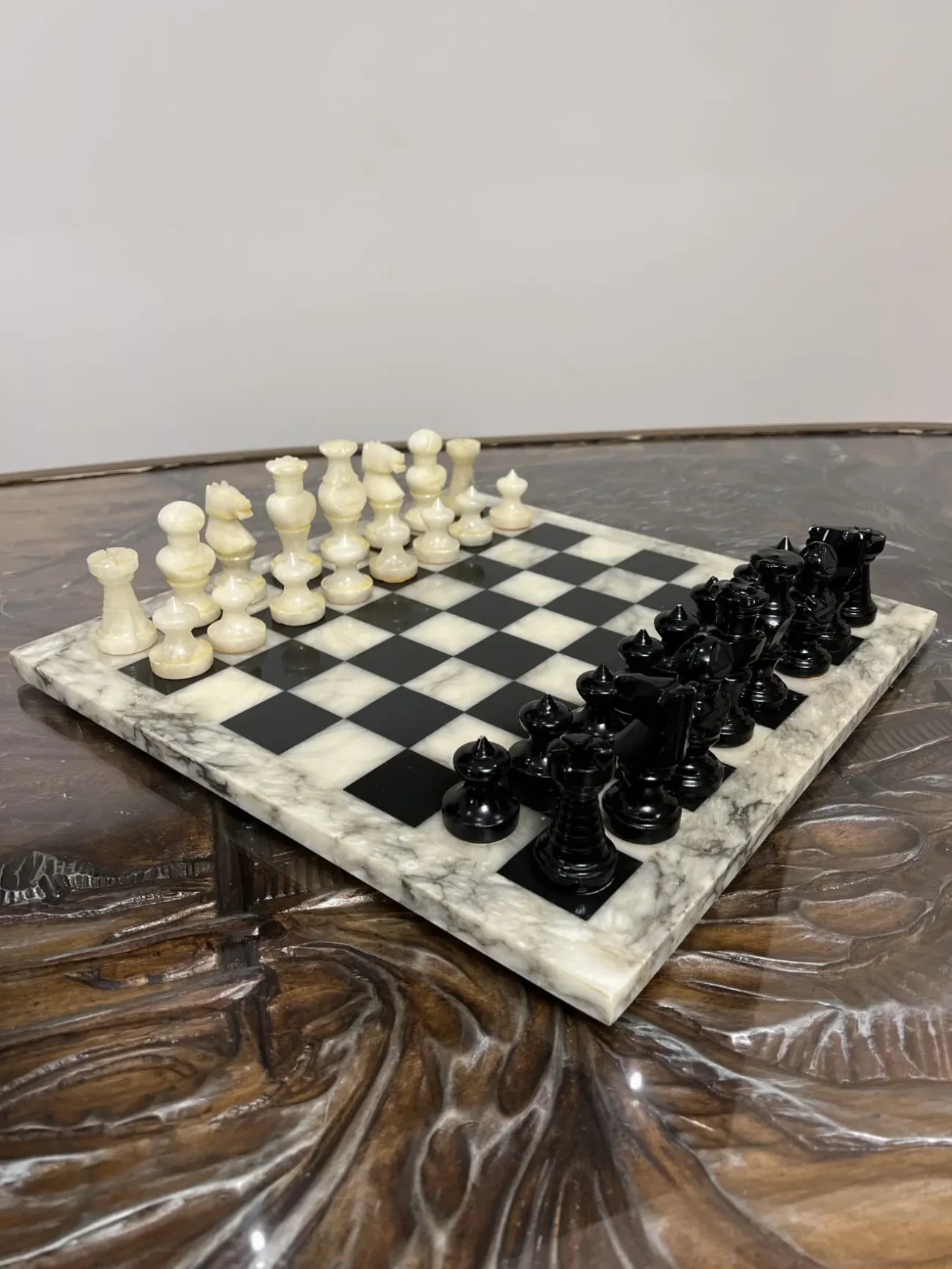 Шахи Genuine Alabaster (Італія) - ручна робота, натуральний камінь