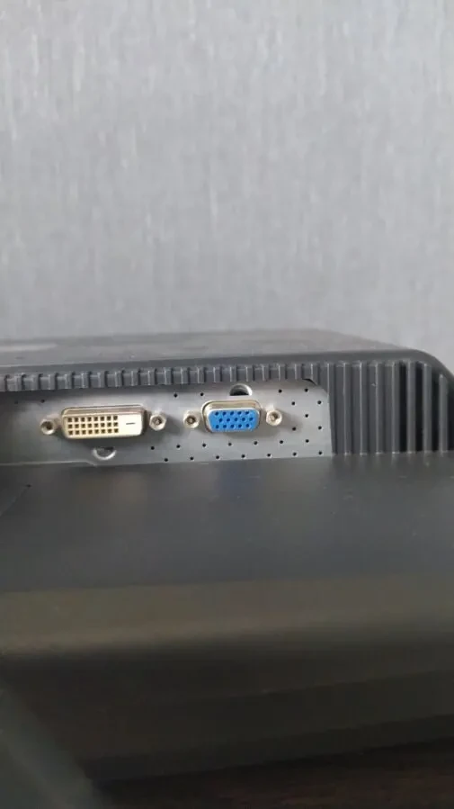 Монитор 22 дюймов  Б/У ASER-X223HQB 5