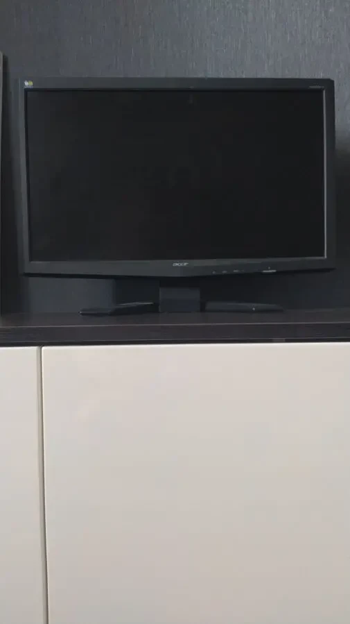 Монитор 22 дюймов  Б/У ASER-X223HQB