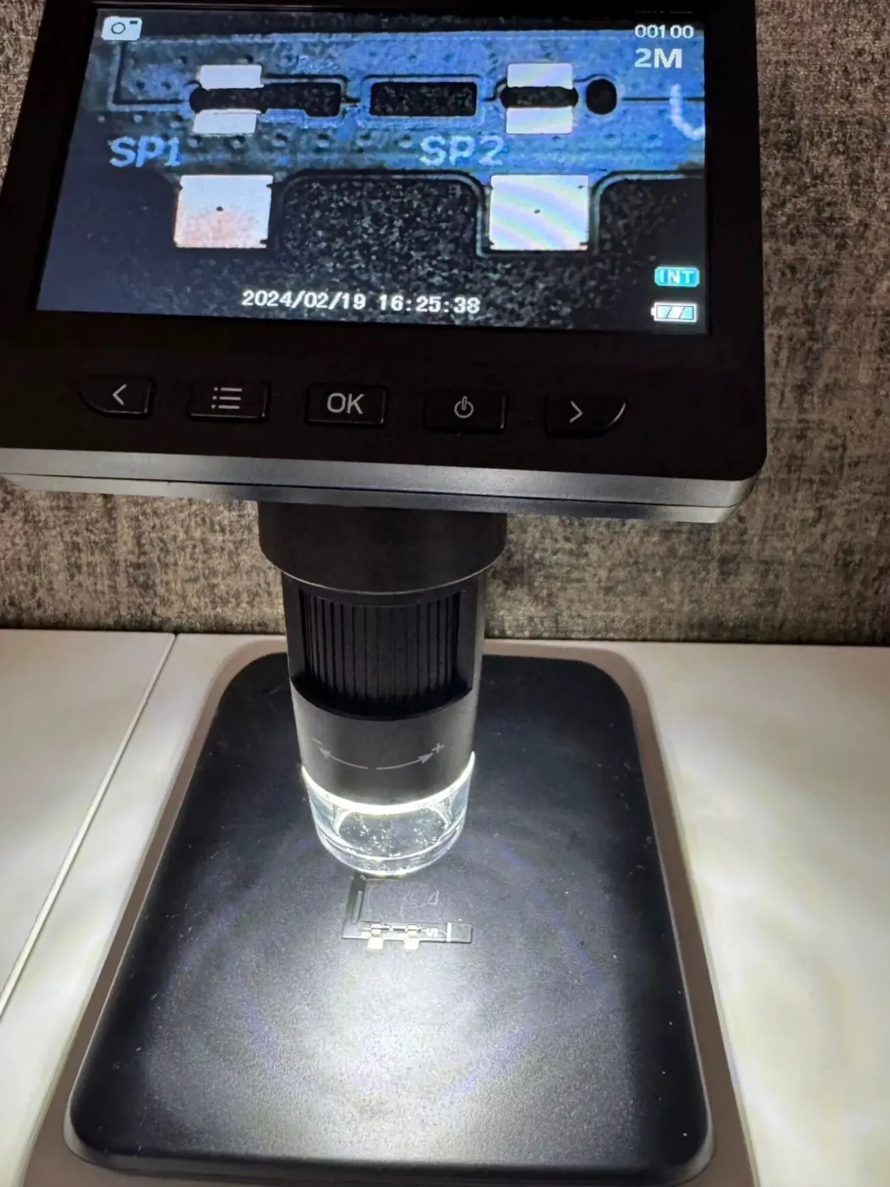 4,3-дюймовый цифровой микроскоп 2