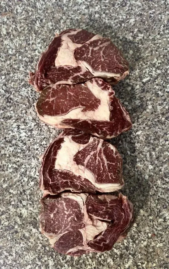 Рібай Київ, міньйон Київ, стейки Київ 2