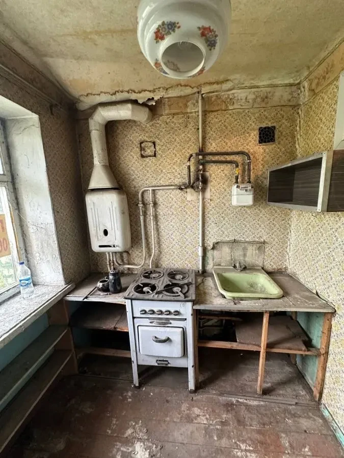 Продам 2к квартиру в г. Самар під ремонт 6