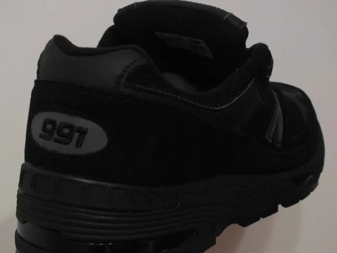 Кросівки красовки New Balance 991   44 46 розмір   00295 4