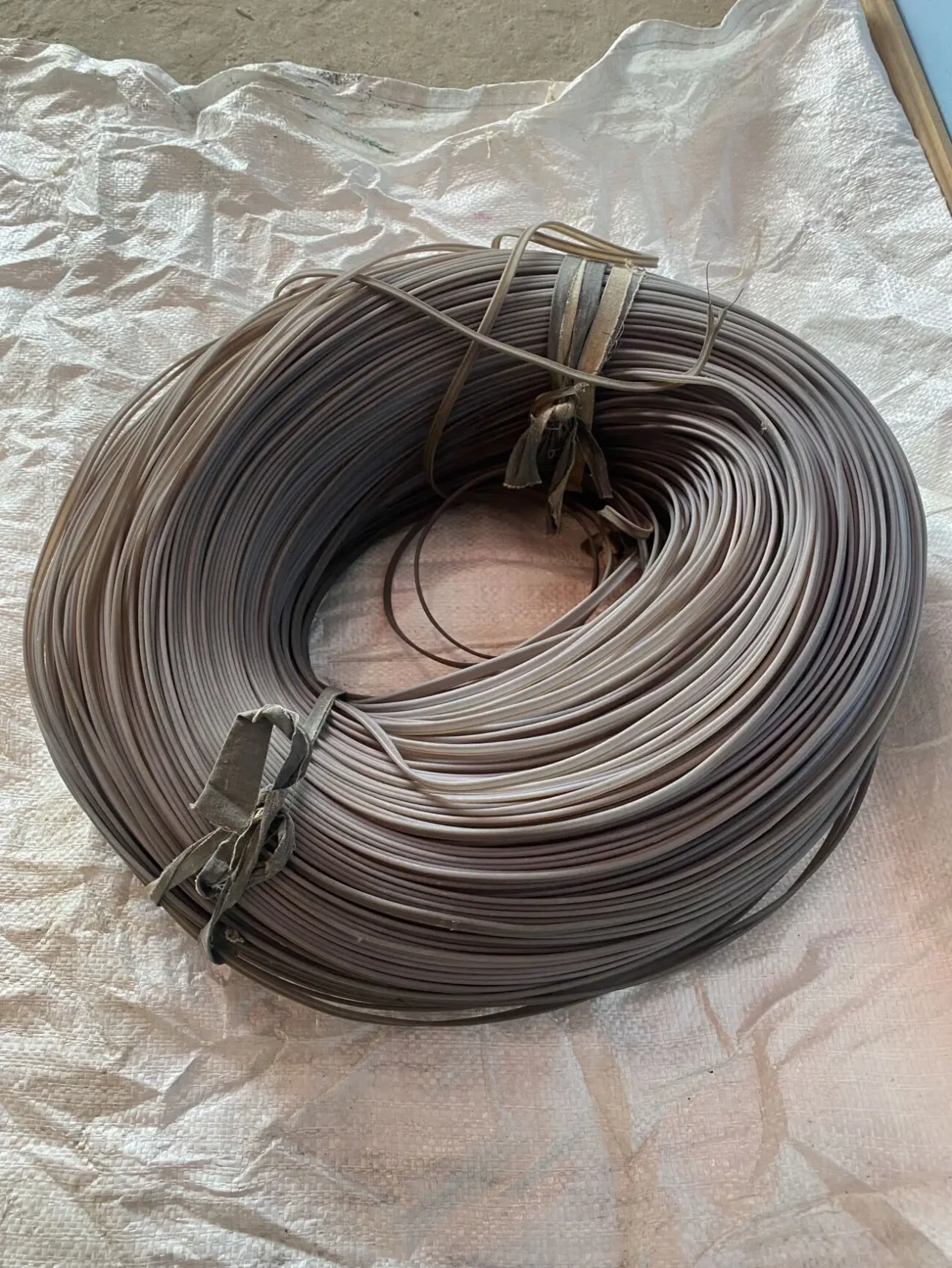 Провод плоский для охранной и пожарной безопасности