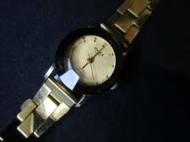 Часы женские QMAX Азия. кварц. На ходу. 3