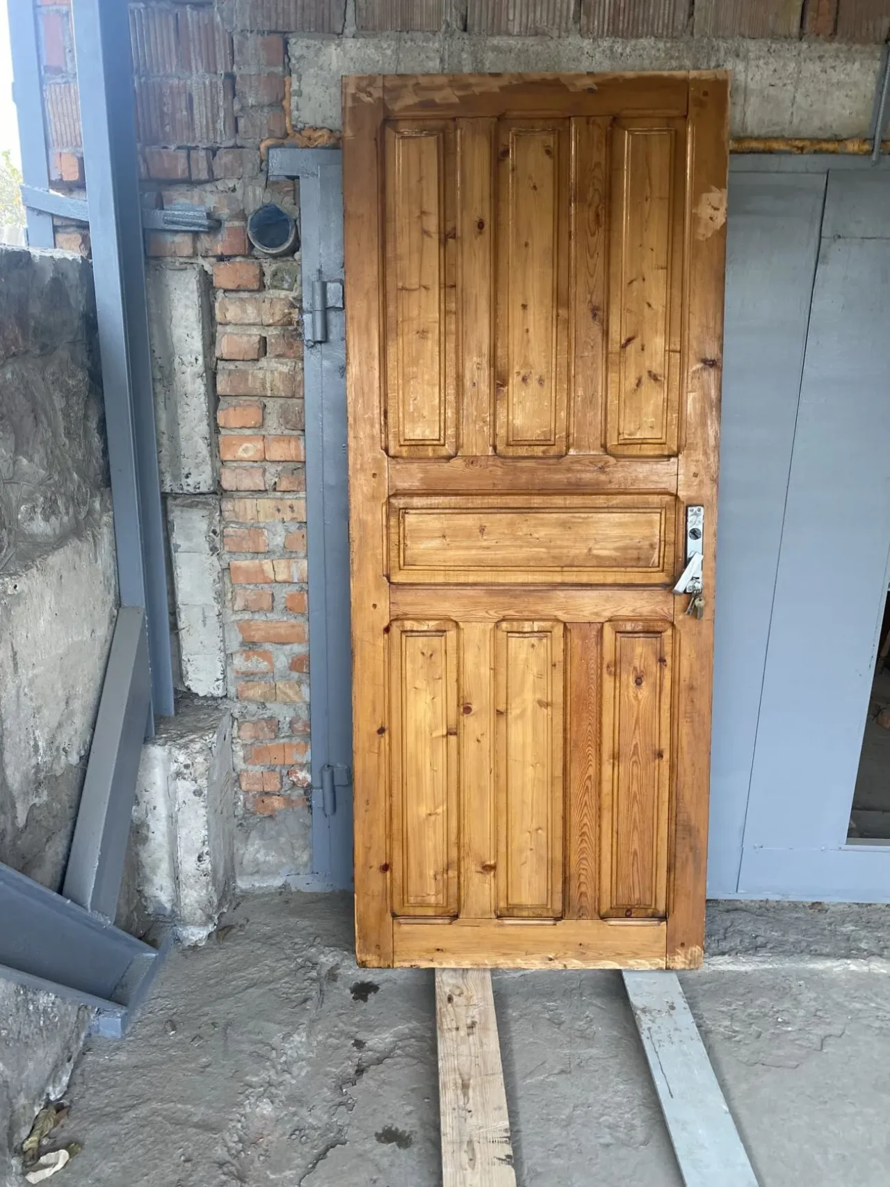 Дверной блок из лиственницы и сосны б/у. 10