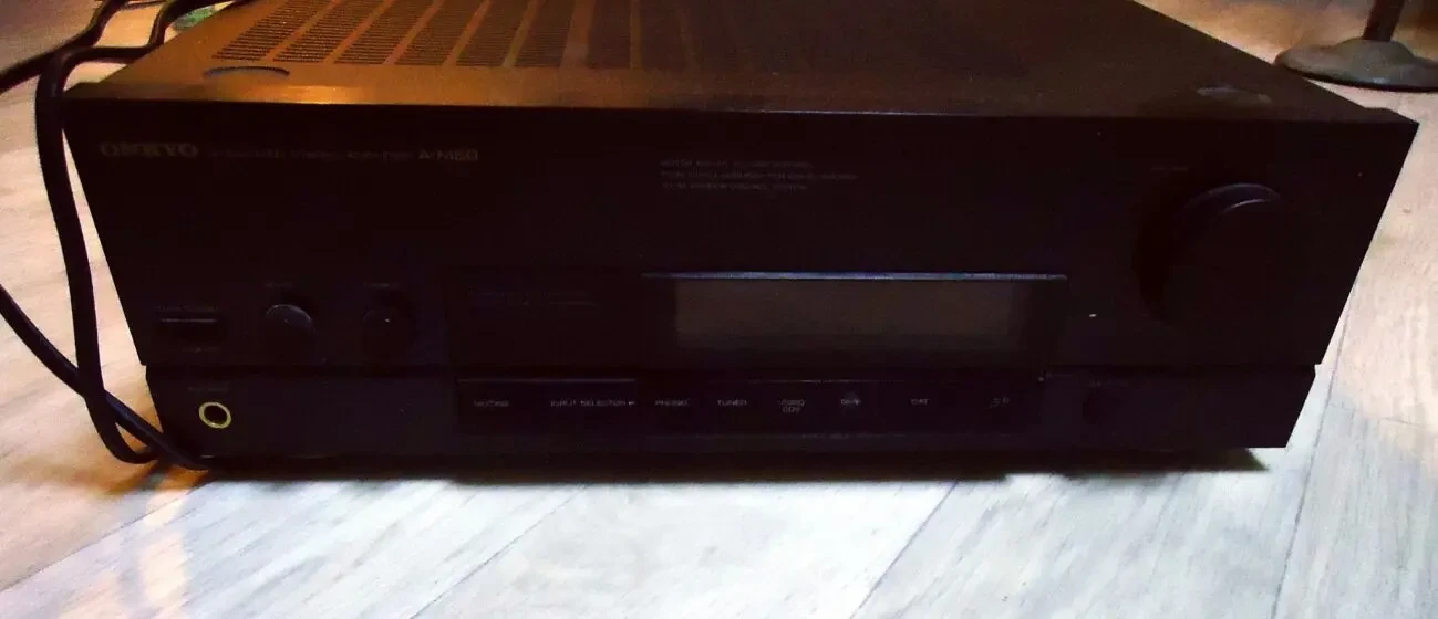 продам усилитель Onkyo 2