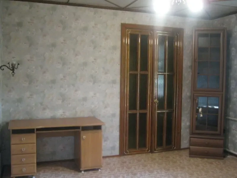 Сдам от хозяина однокомнатную квартиру в районе пл.Толбухина 3