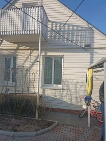 Тарасівка(Боярка) будинок на 2 входи, ділянка13 сот.