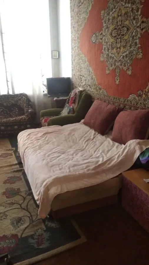 Сдам комнату в коммуне на Гоголя 7