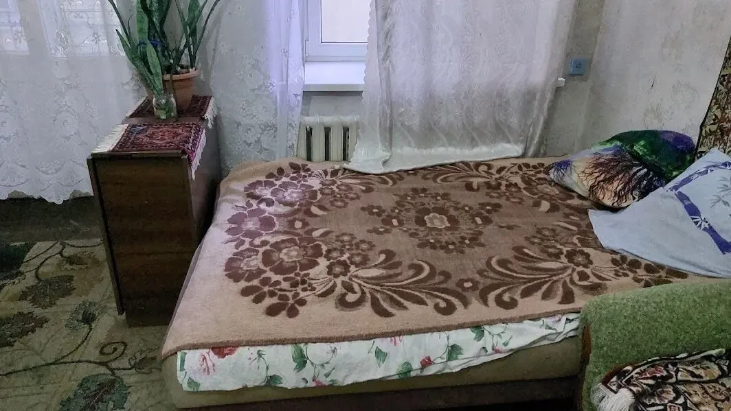 Сдам комнату в коммуне на Гоголя 3