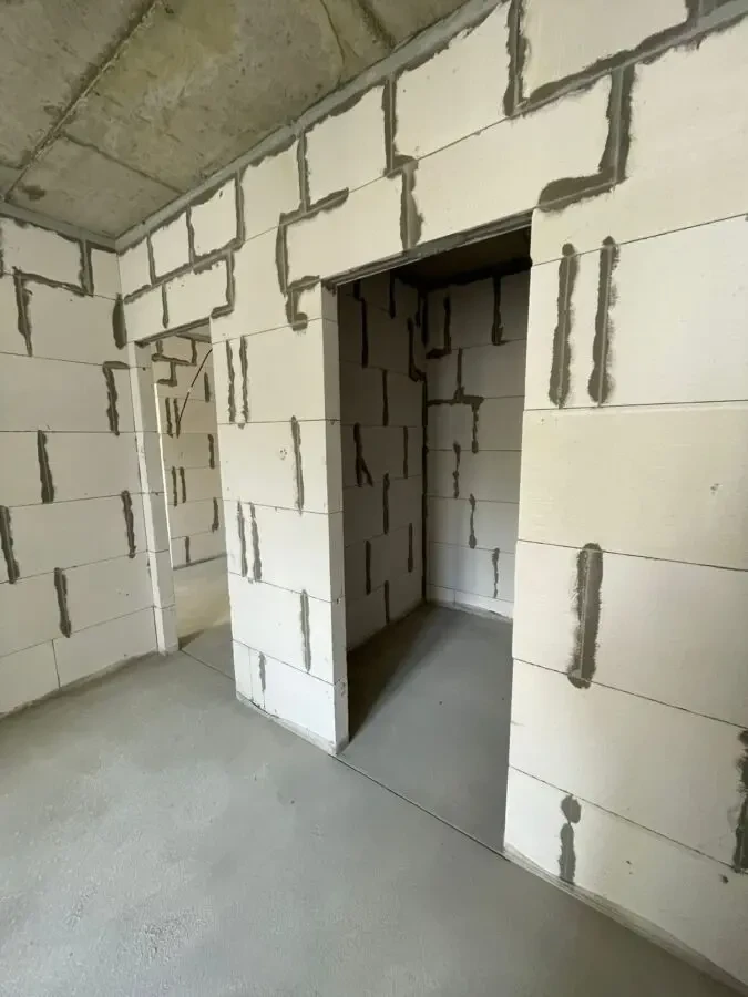 ПРОДАМ 1 КОМНАТНУЮ КВАРТИРУ В НОВОМ ДОМЕ НА ТАИРОВА 9