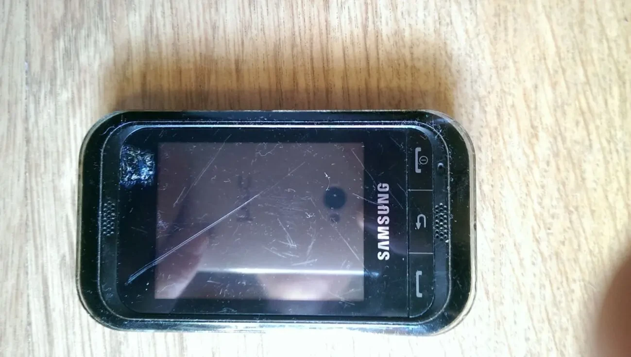 Samsung gt c 3300 k сенсор читайте описание 2