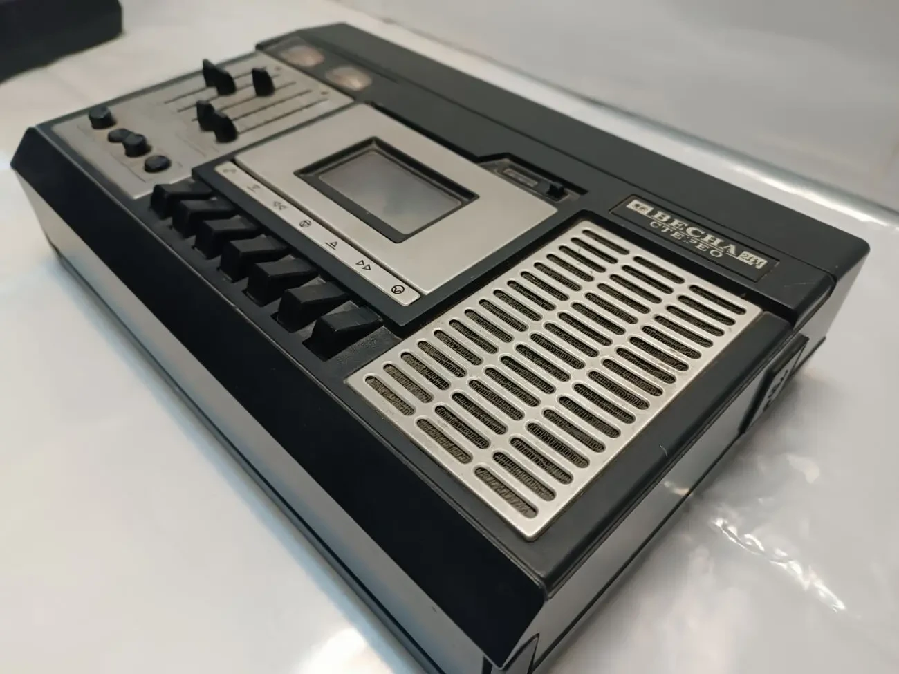 Магнитофон Весна 2111 3